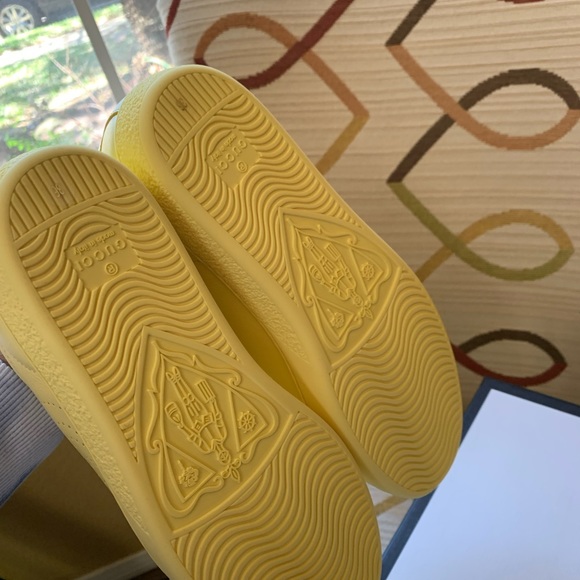 Auth. Gucci Interlocking Ace leather yellow36(6.5) - Picture 4 of 4